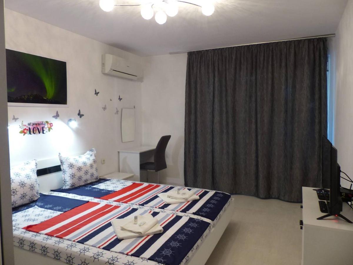 Apartament Holiday Burgas Zewnętrze zdjęcie